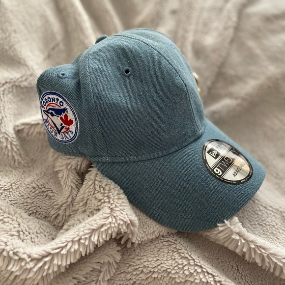 Toronto blue jays cap